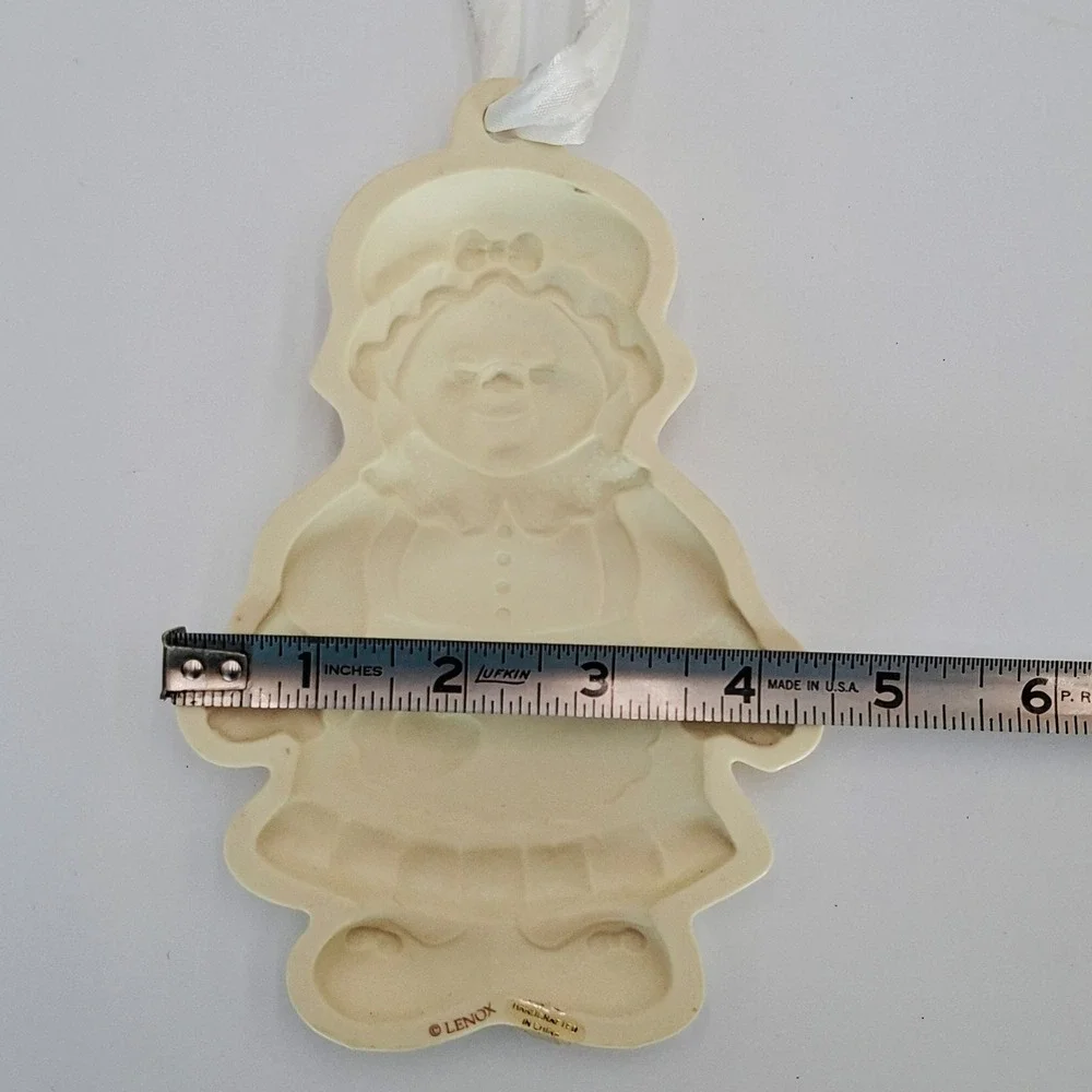 Lenox Mrs Claus Cookie Mold Ornament 6